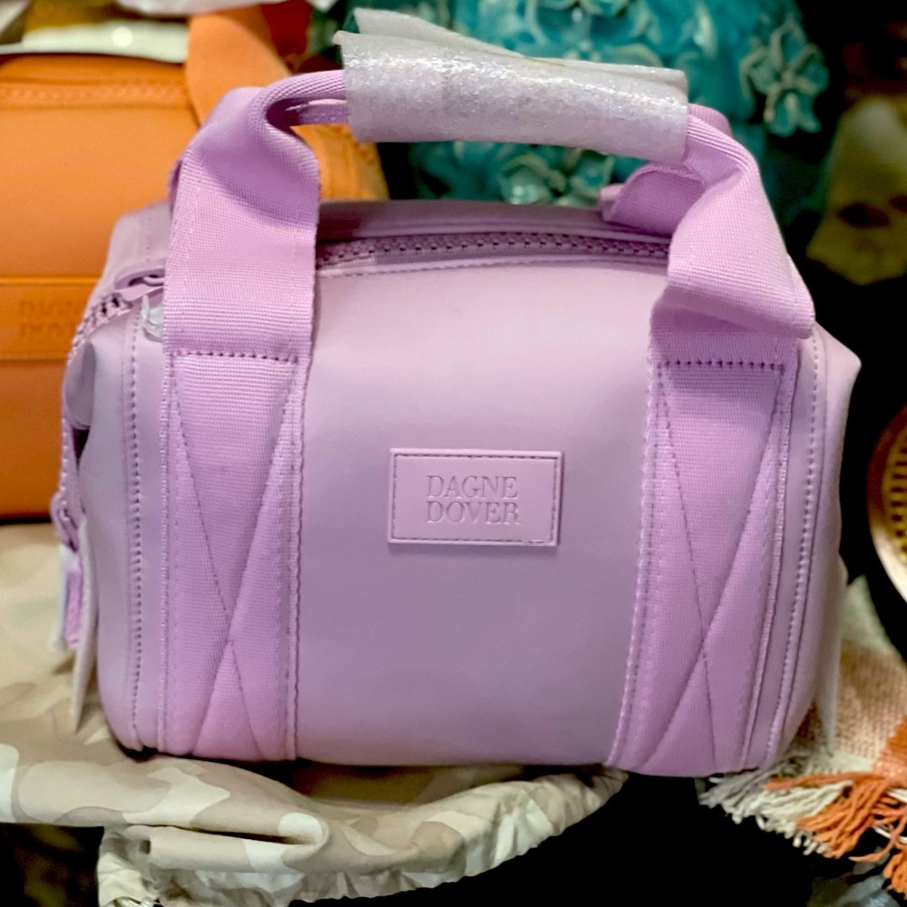 Xs Landon in limited edition pinkish